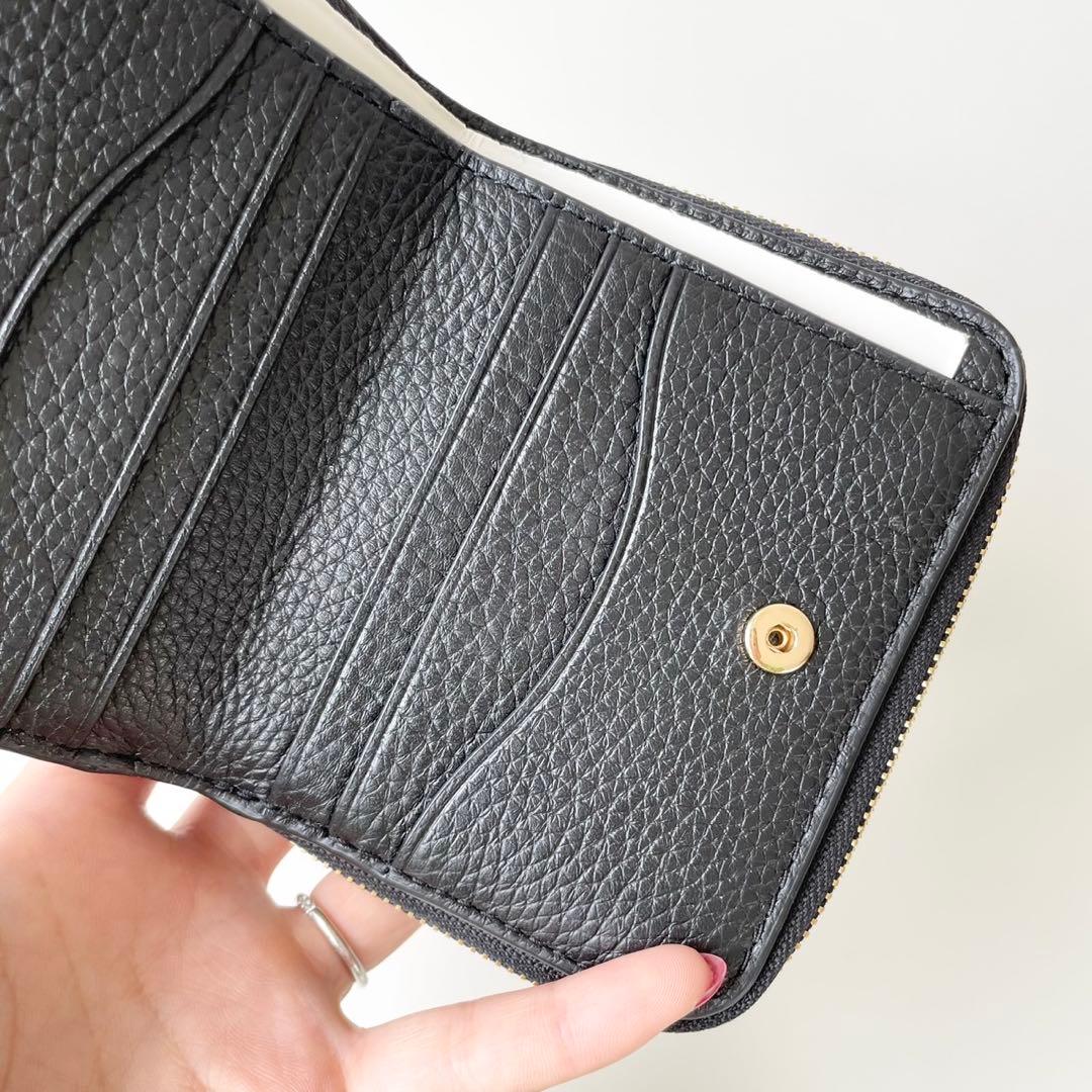 【新品】TORY BURCH 新作 ティア THEA 二つ折り財布 黒 本革