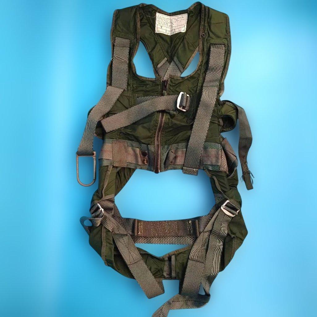 米軍 パイロット トルソー ハーネス MA-2