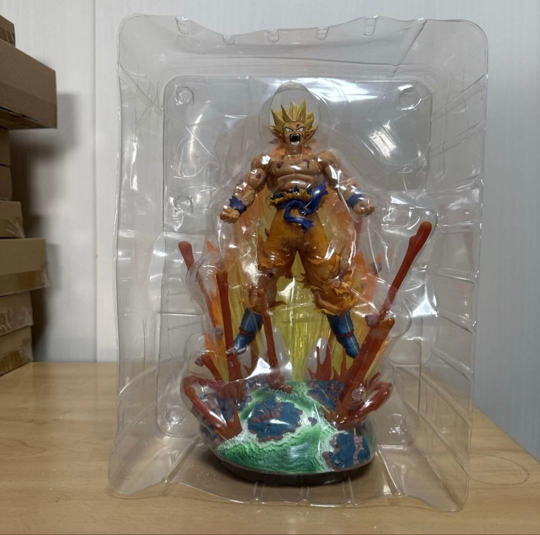 ドラゴンボール　スーパーサイヤ人　孫悟空　フィギュアーツ　ZERO