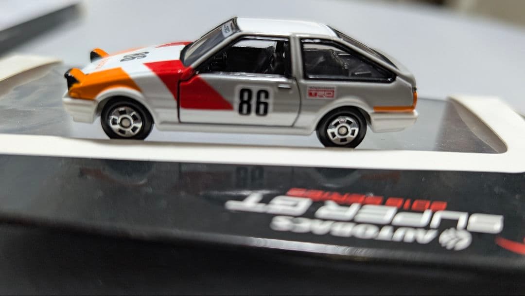 ★値下げ☆新品 トミカＴＲＤ開発車両 86号車 ★200台限定品