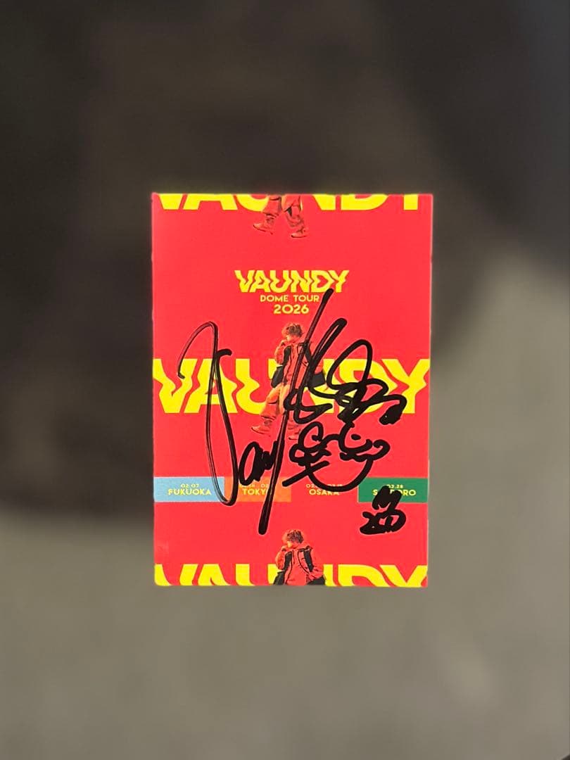 Vaundy 直筆サイン入りドームステッカー