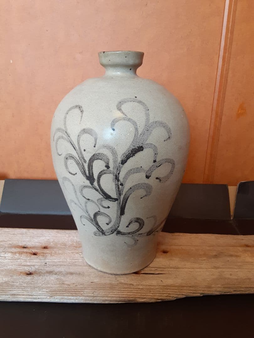 古い高麗鉄絵梅瓶　高麗　李朝　壷　花入れ　花瓶