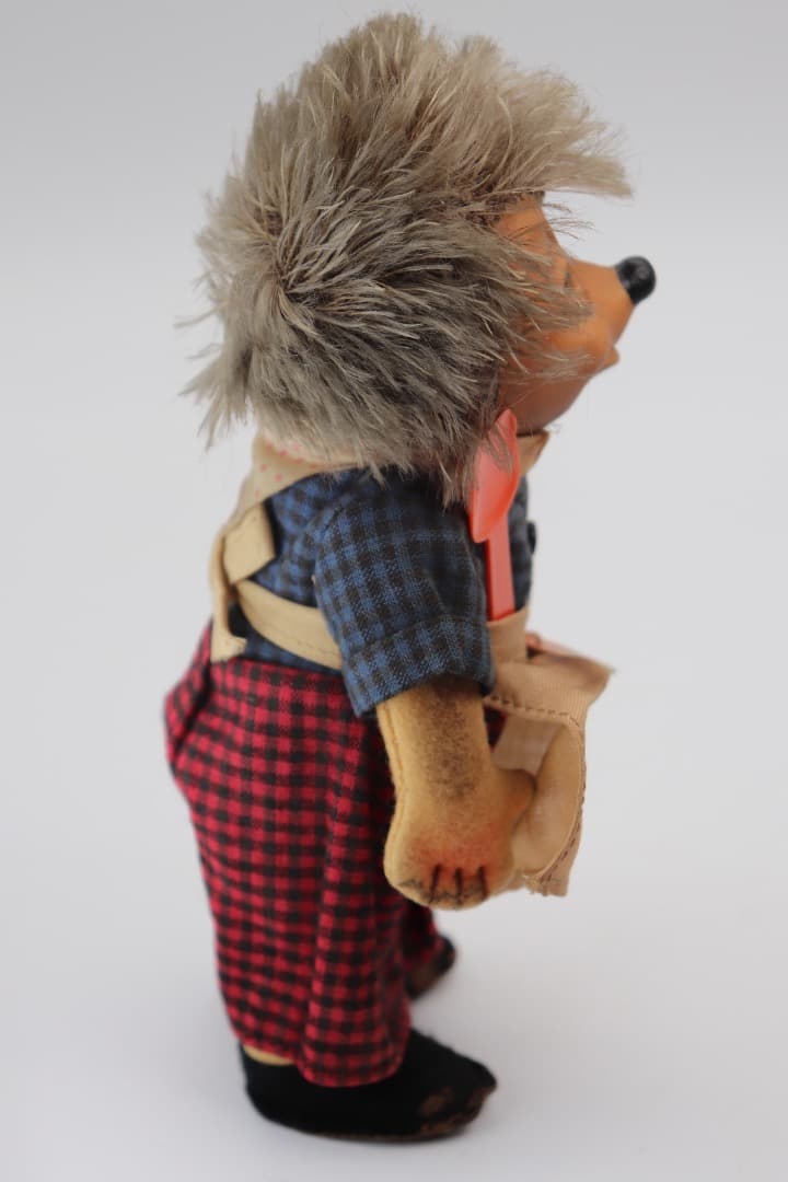 STEIFF \"Micki\" ハリネズミ女の子のキャラクター人形17cm