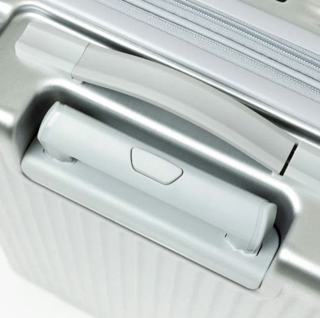新品　NEWERA　33-38L キャリーケース SMALL シルバー