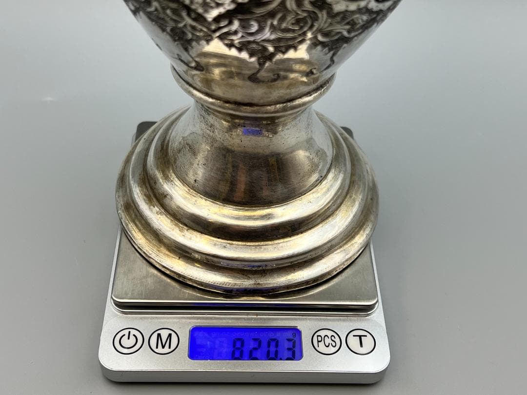 銀製　ライオンマーク　三越　銀花瓶　花入れ　手彫　銀細工　重量約820g