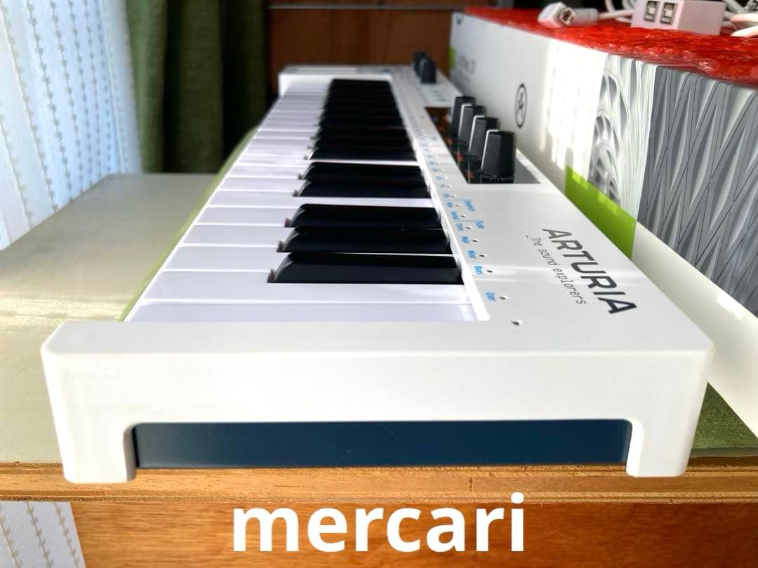 ARTURIA ( アートリア ) KEYSTEP 37 MIDIキーボード