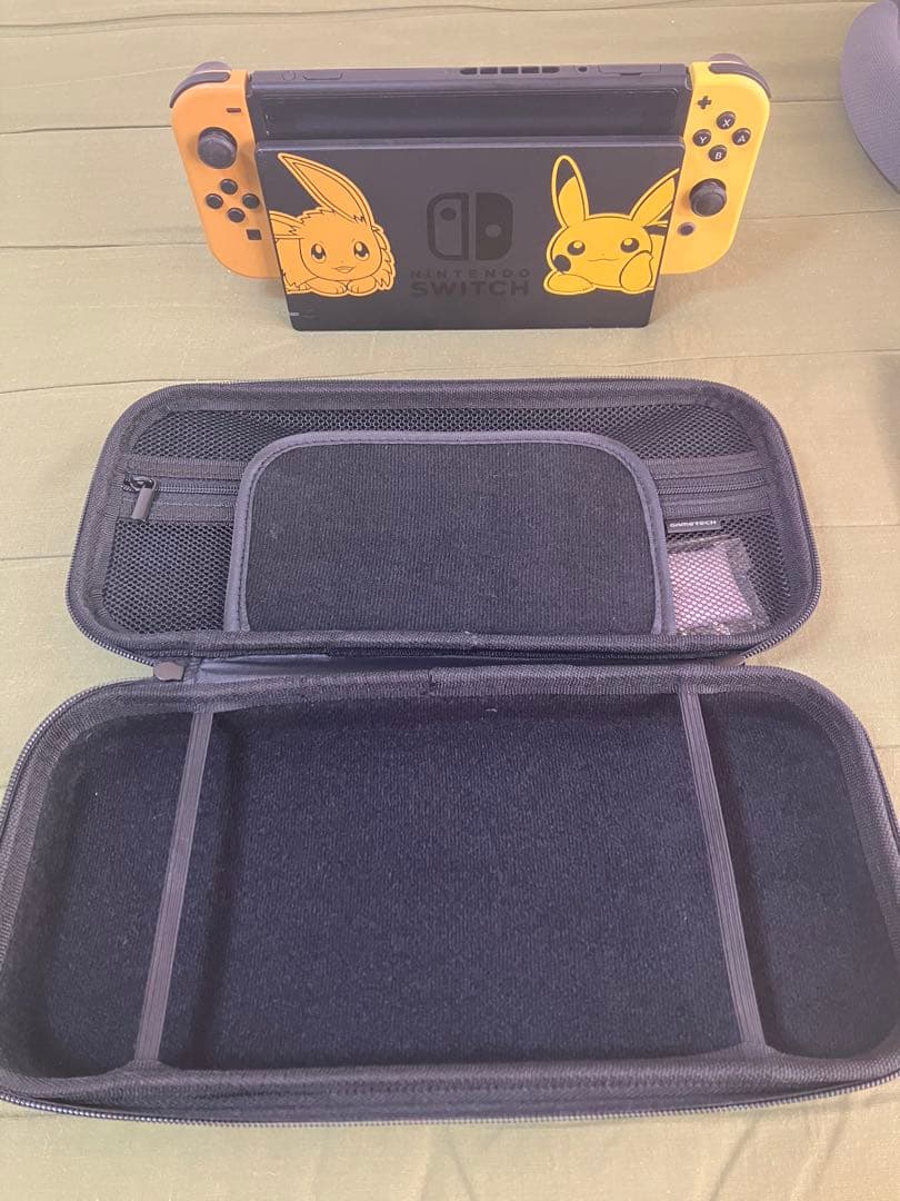 【64GB microSD付】Nintendo Switch ピカブイデザイン