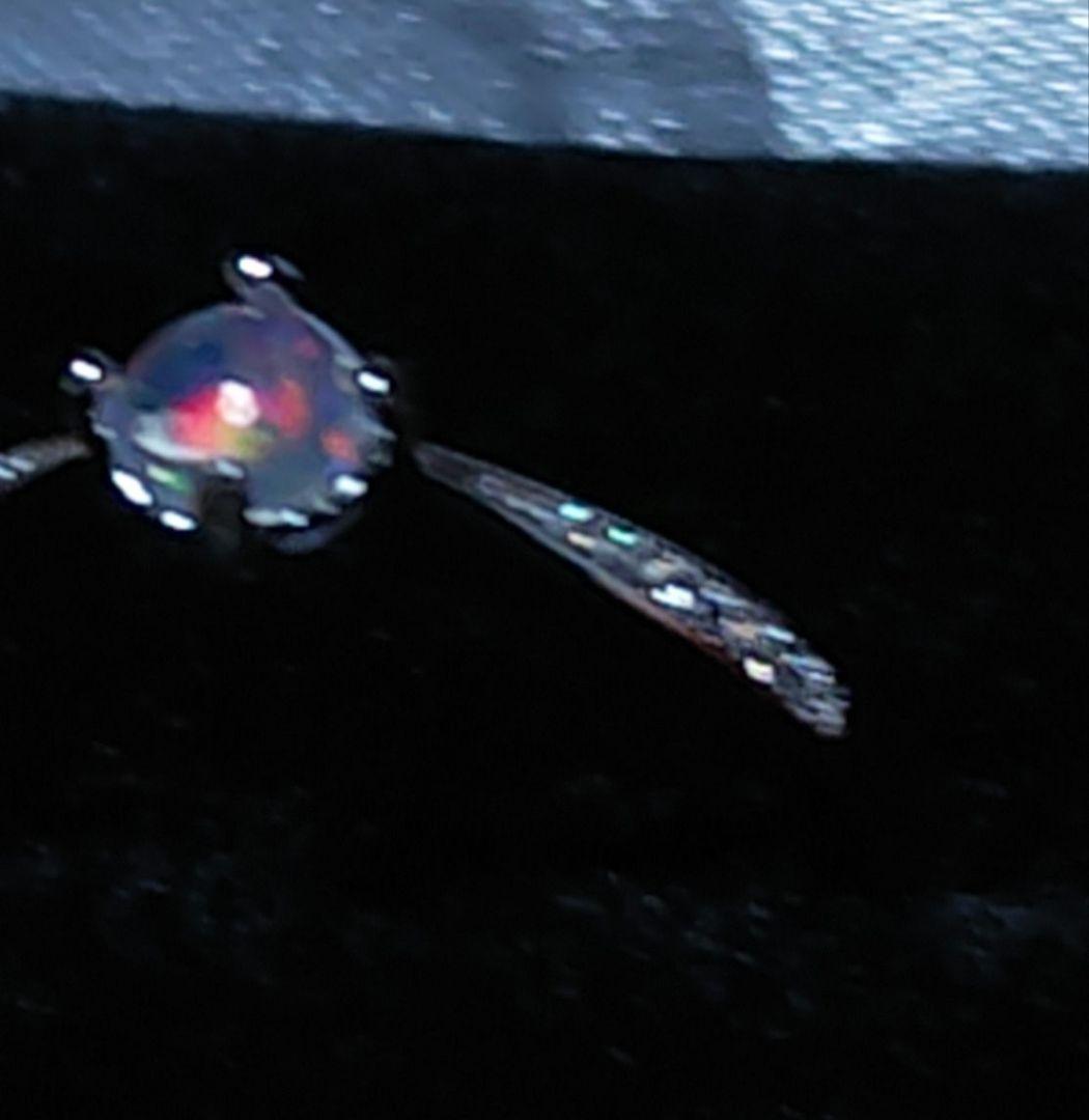 極ネオン　メキシコ産ウォーターオパール　925SV