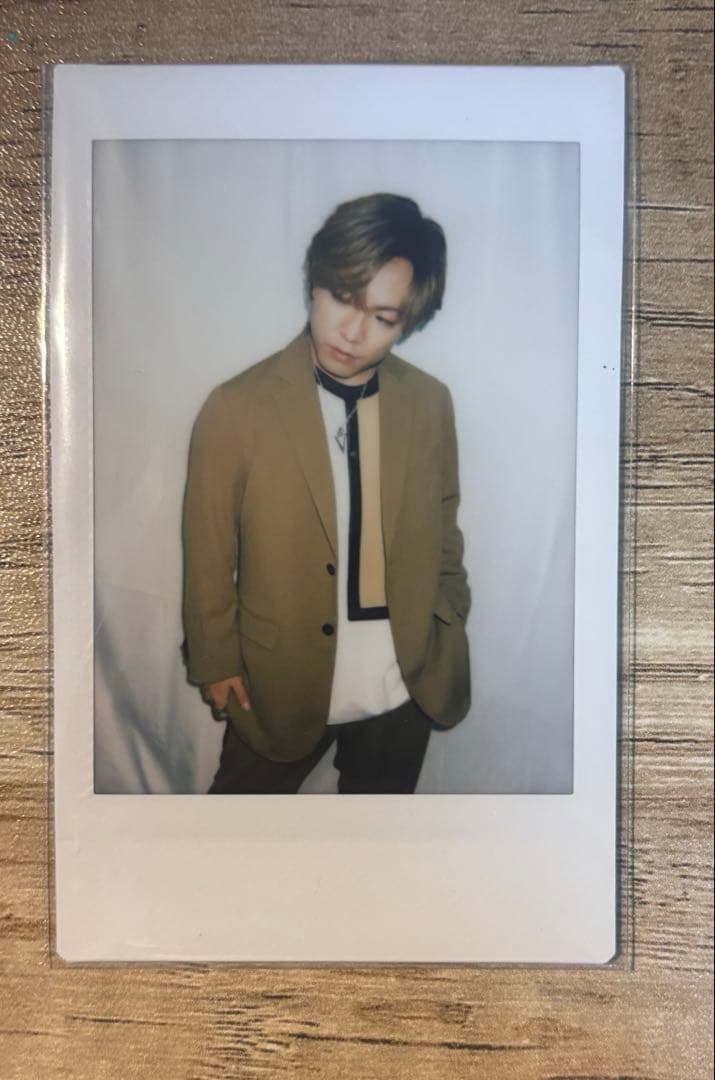 SLH Karasu Ryo チェキ