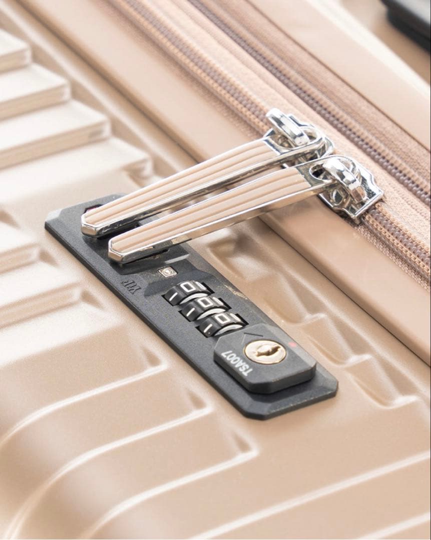 超美品 アジアラゲージ SolidKnight キャリーケース 日本製10年保証