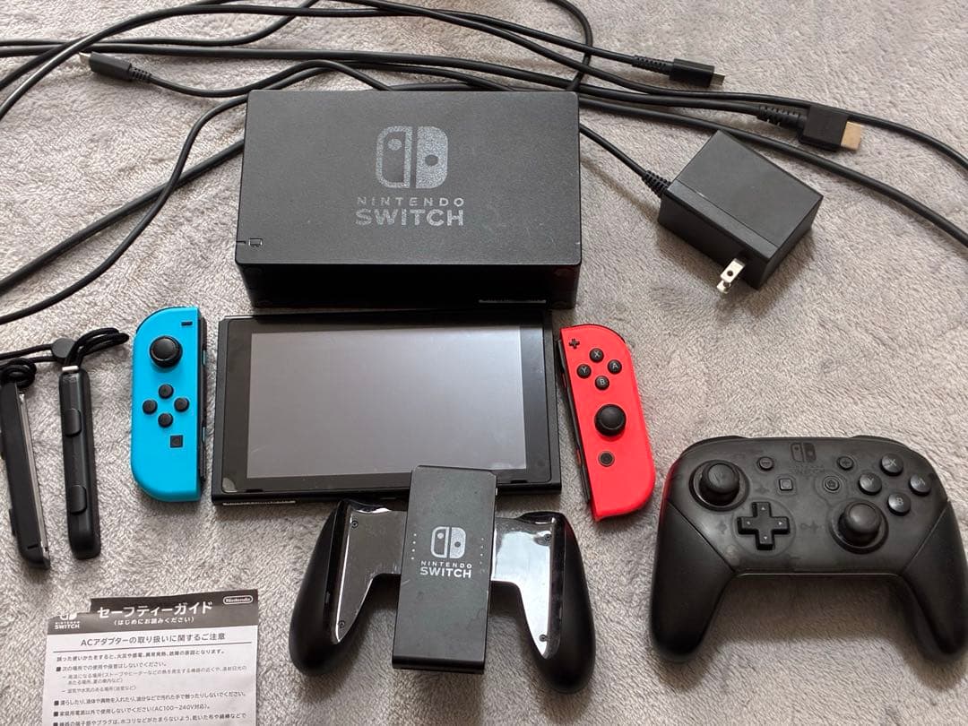 Nintendo Switch 本体　プロコントローラー