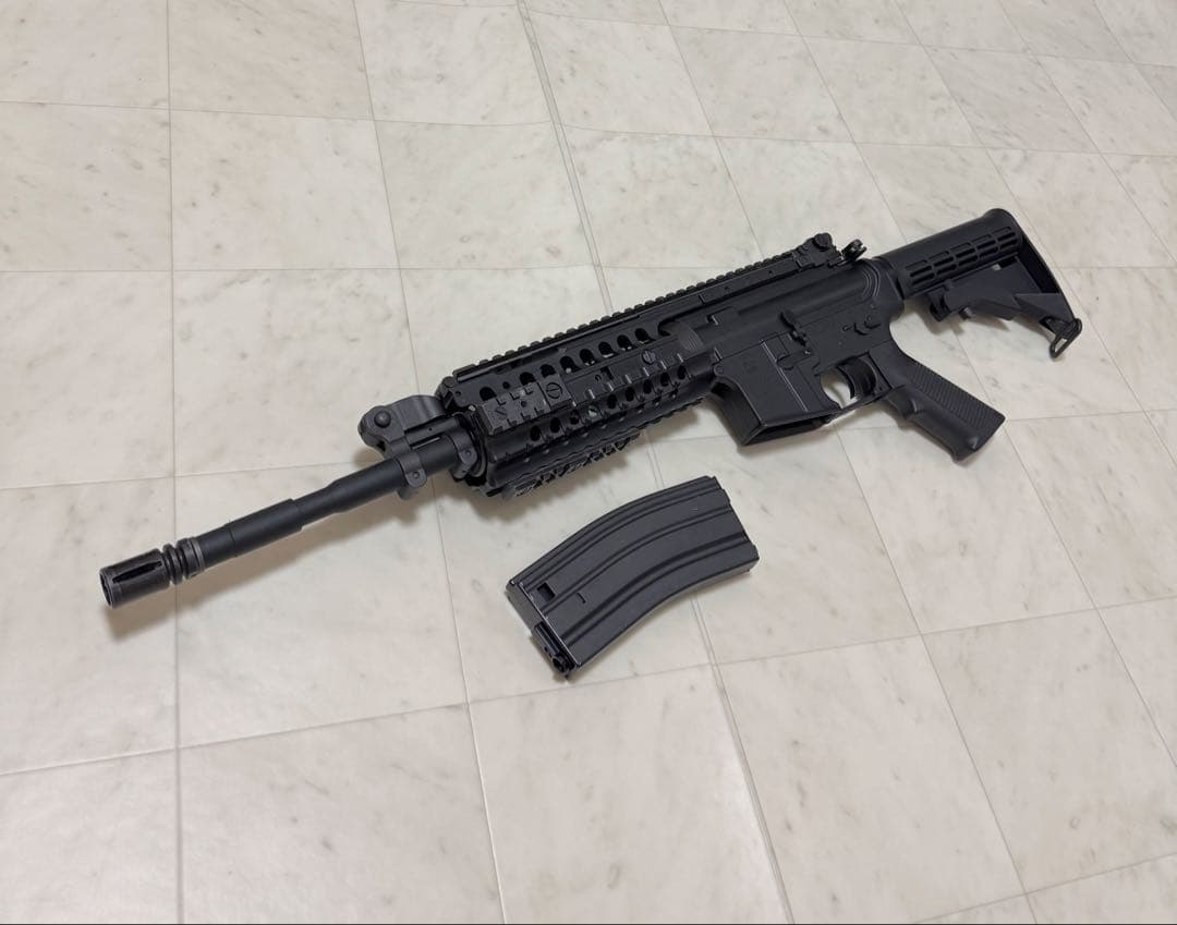 東京マルイM4 S-SYSTEM STD 電動ガン