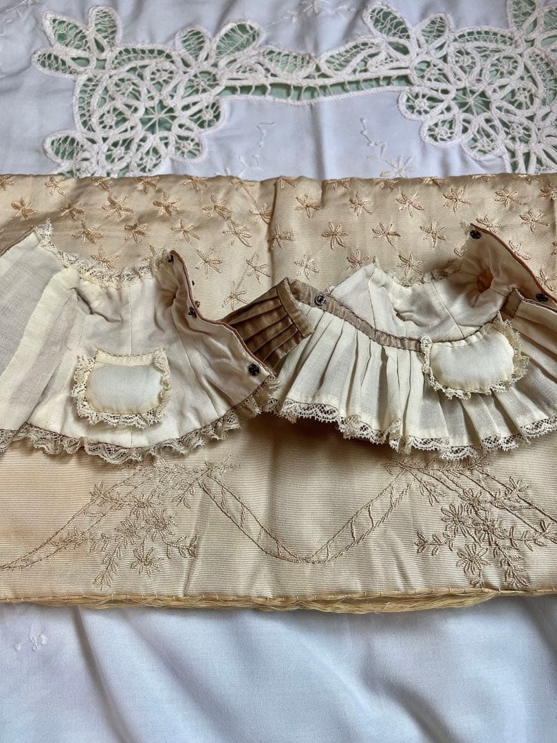 アンティークビスクドール ミニョネット　シモハルツインズ・:*+.