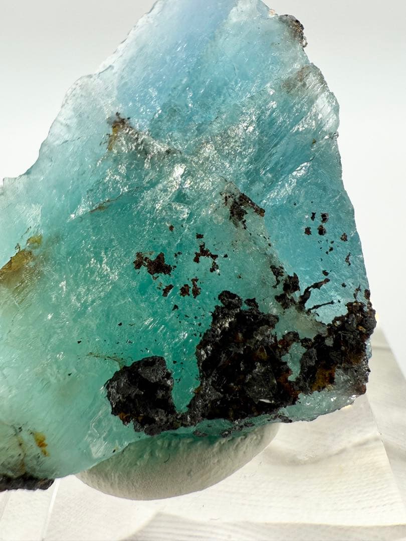 黒い森　フローライト　ドイツ産　天然石　原石　蛍石　鉱物標本