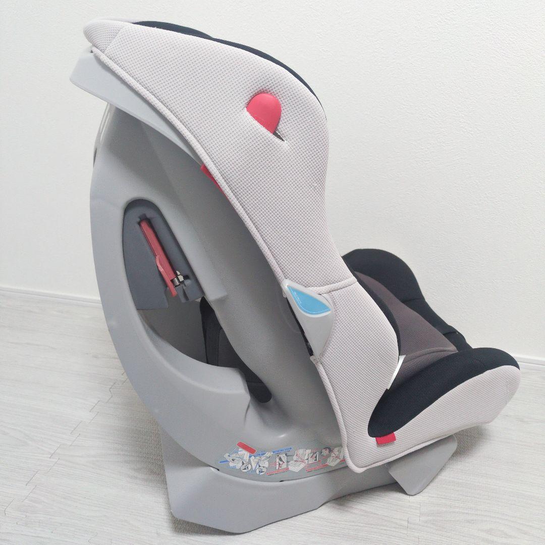 ✨️美品✨️Combi コンビ ママロンCD　チャイルドシート