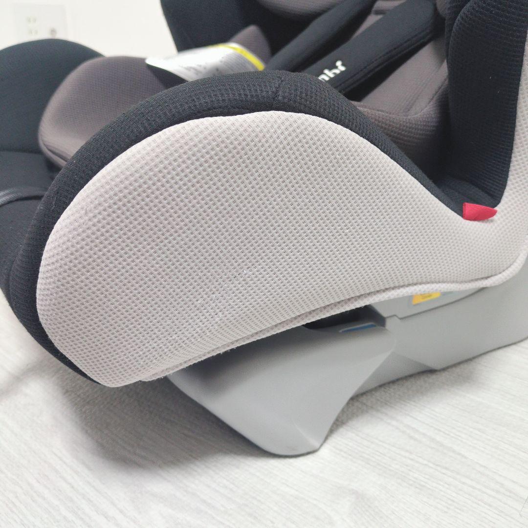 ✨️美品✨️Combi コンビ ママロンCD　チャイルドシート