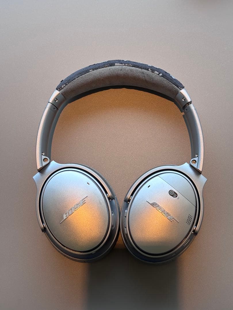 Bose ワイヤレスヘッドホン シルバー