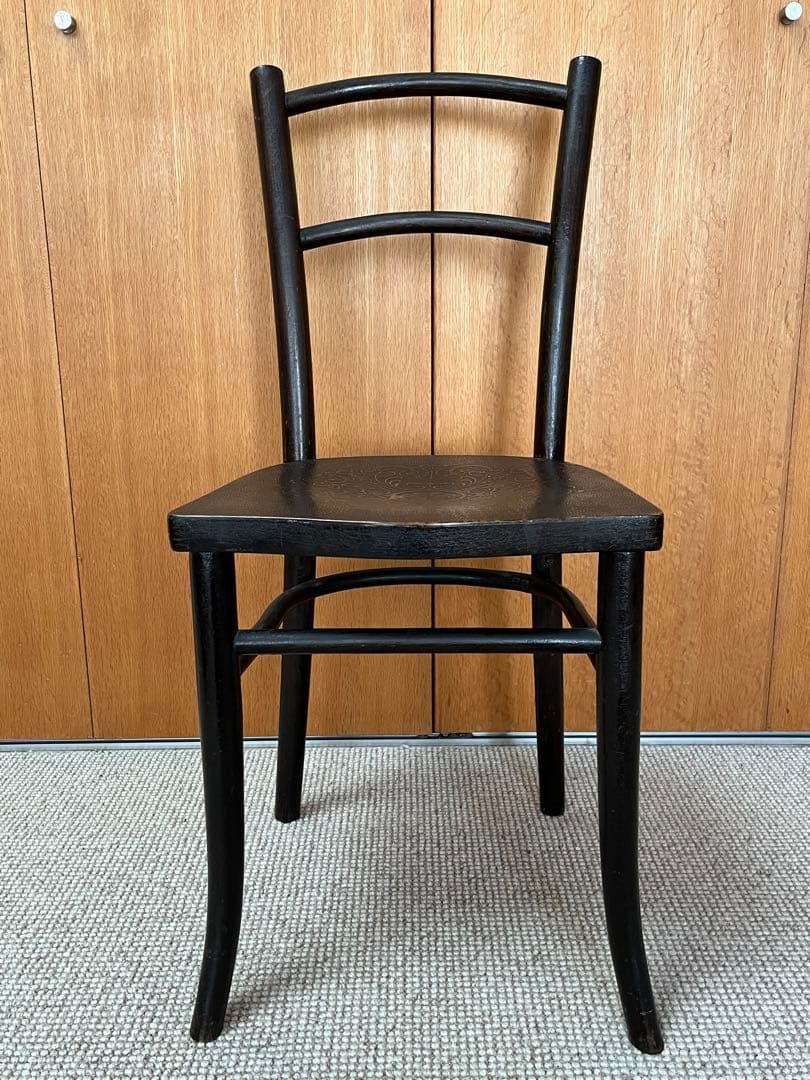 アンティーク ベントウッドチェア 曲木椅子、カフェチェア 使用済み中古品