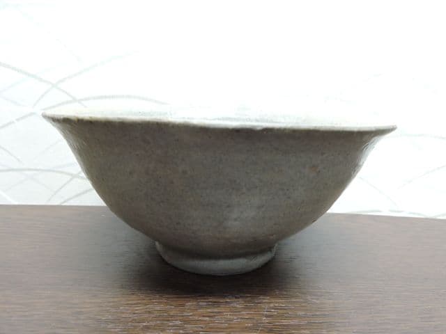 高麗青磁茶碗　M１３１８