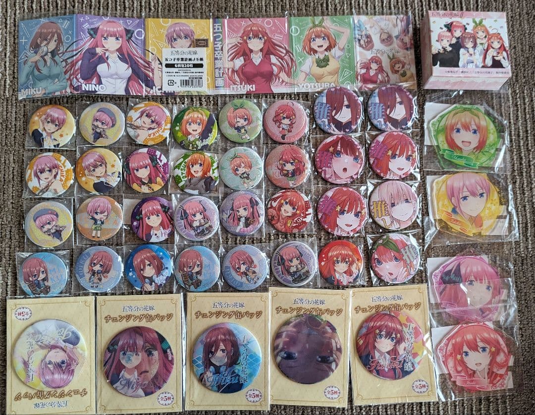 五等分の花嫁　中野一花　中野二乃　中野三玖　中野四葉　中野五月　五つ子集合　全員