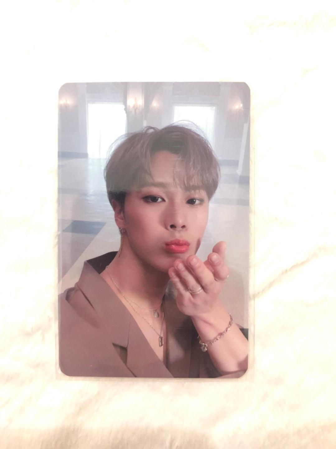 Astro Blue flame ファンサイン　ムンビン　トレカ