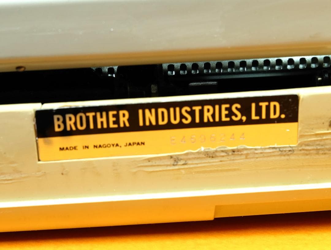 昭和レトロ　希少　BROTHER Valiant 413 ひらがなタイプライター