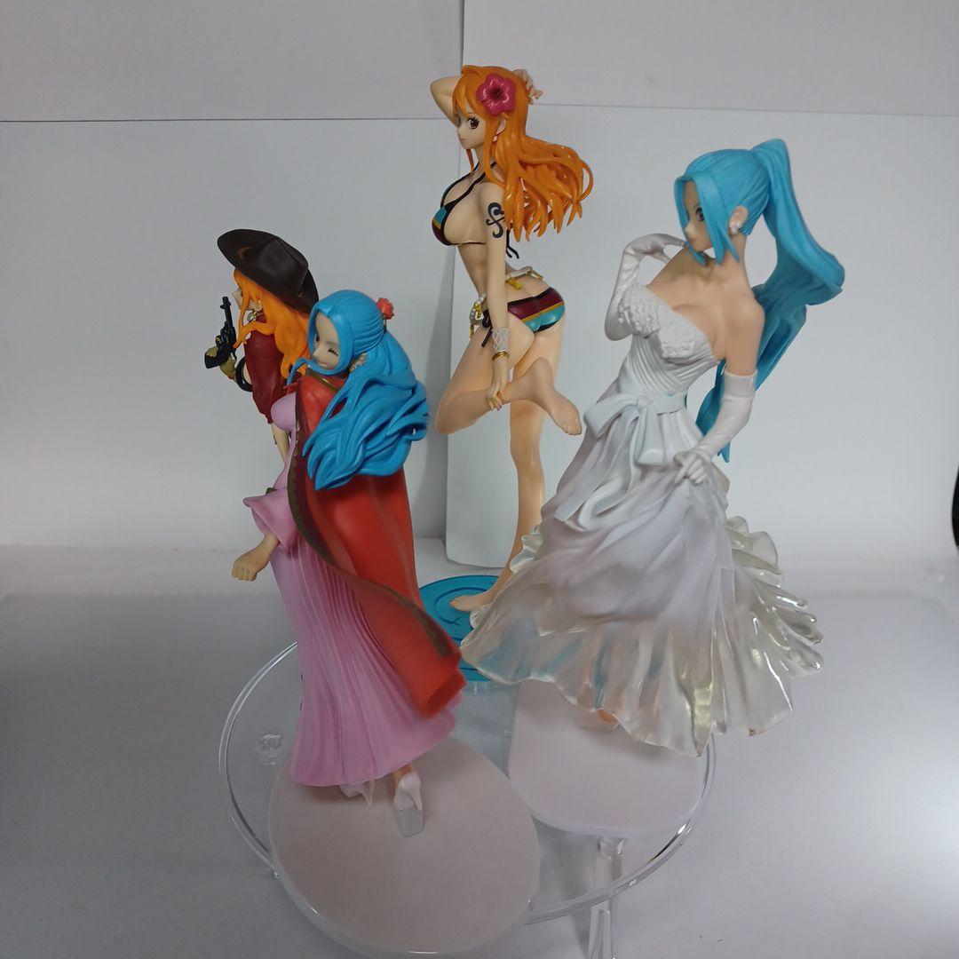ワンピース　フィギュア　ナミ　ビビ　トレジャー　グリッター　写真家　ウェディング