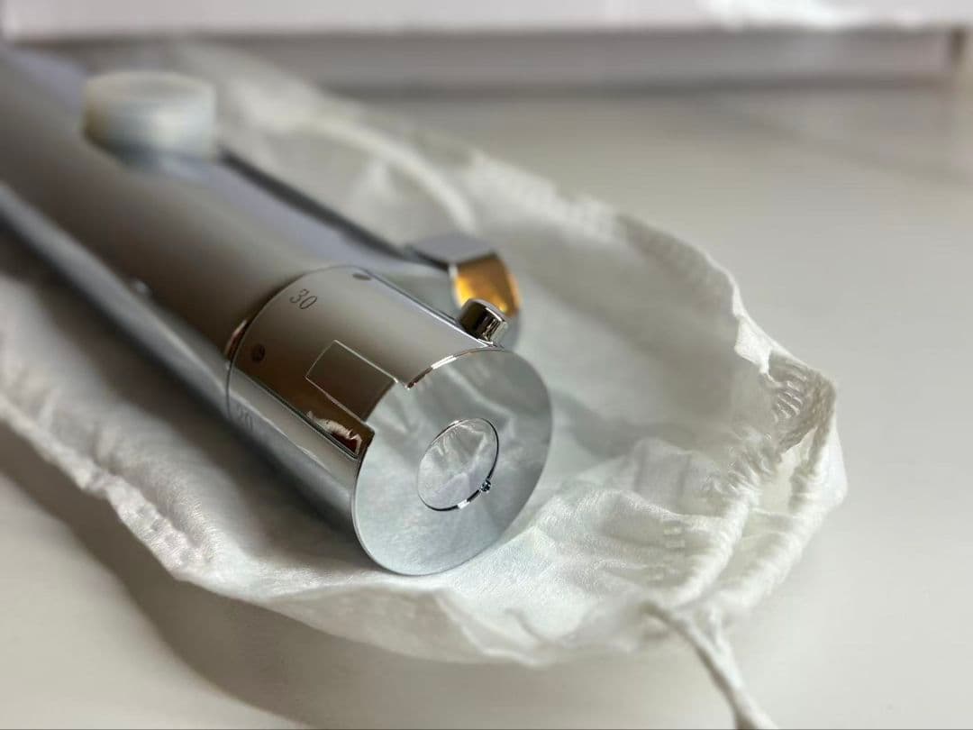 シャワー水温調節弁