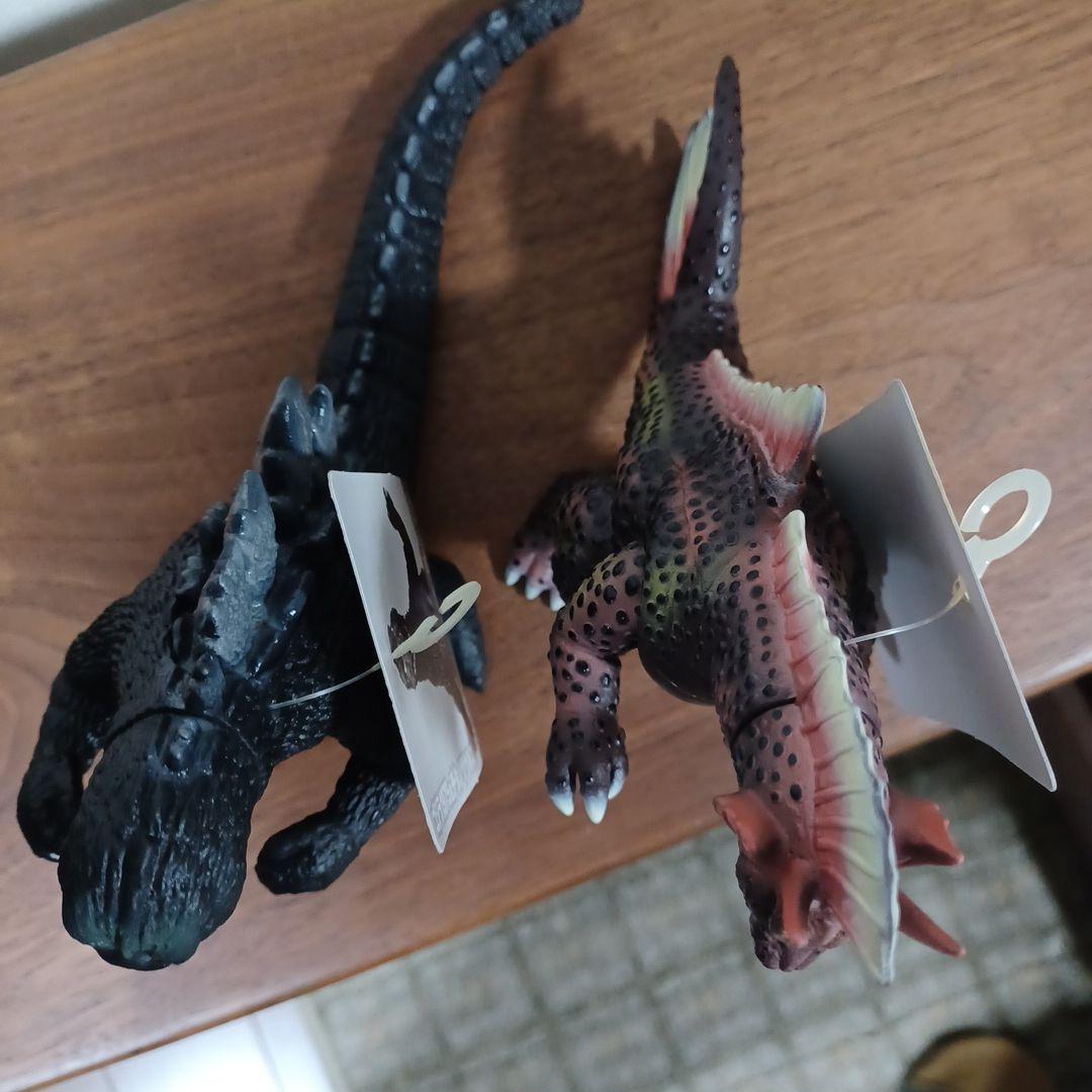 「ゴジラ1975＆チタノザウルス」＆「メトルダウンゴジラ編」希少箱付き2セット