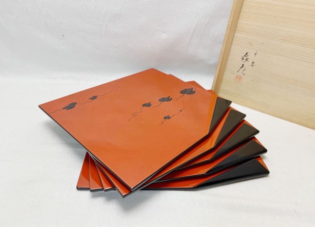 未使用 懐石道具 木製朱塗 平安 象彦 小吸物膳 5客組 葉蒔絵 底印 共布共箱