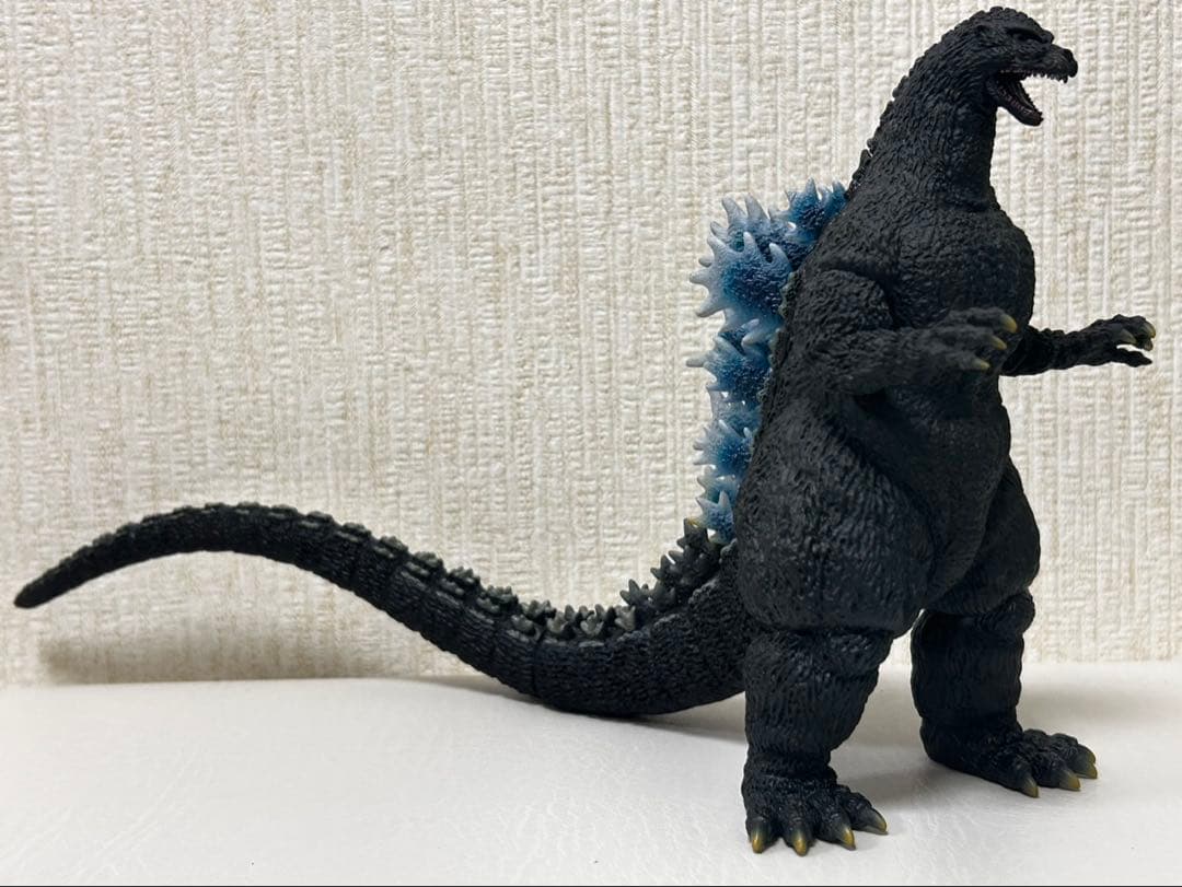 ムービーモンスターシリーズ 極 ゴジラ (1989) 大阪進撃発光カラーver.