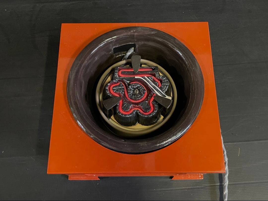 「母」 朱漆 置炉 野々田 電熱器 表千家 100V400W 茶道具 (Ｂ)