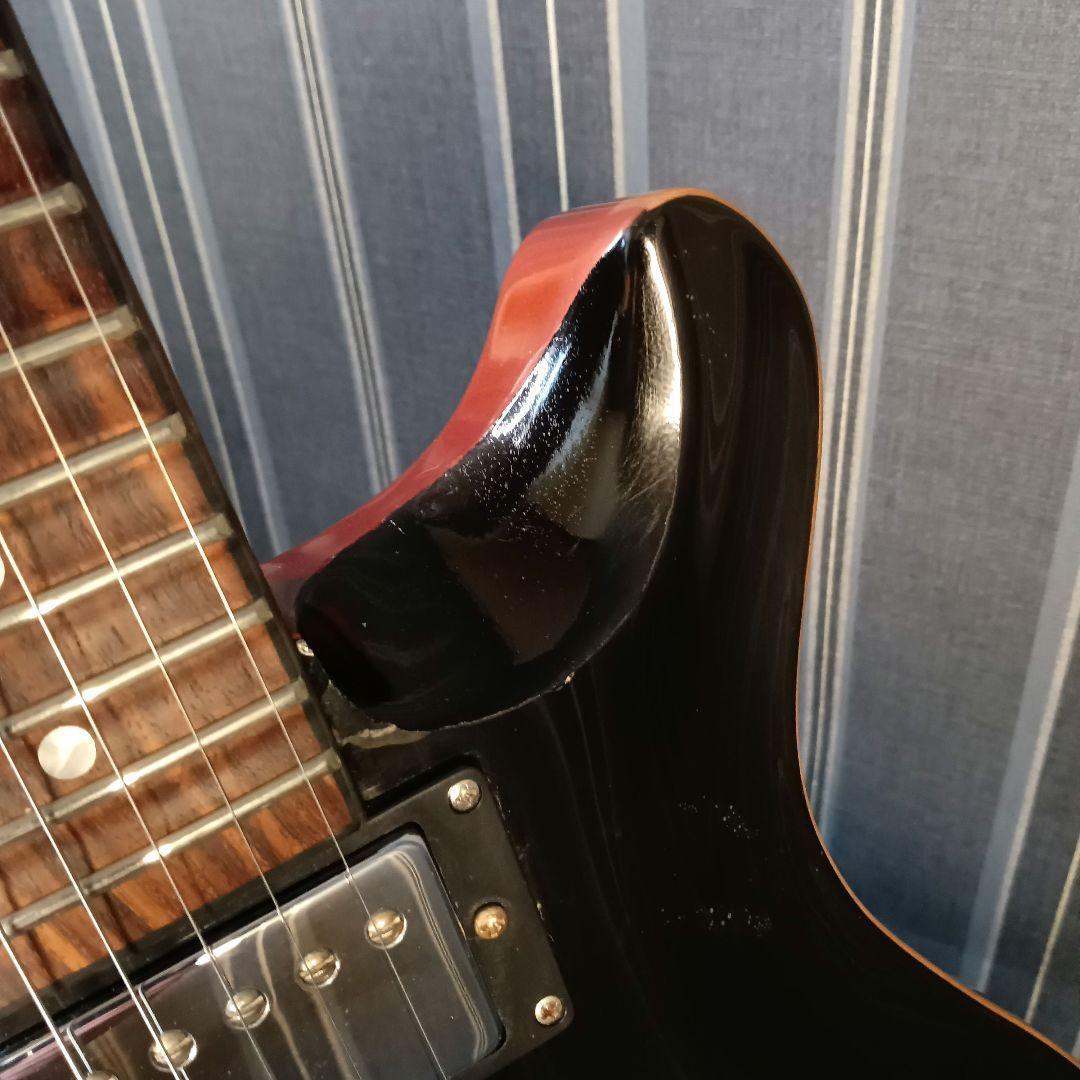 薄ボディ　PRS風 セットネック ストラト　ST　黒 エレキギター 　トレモロ