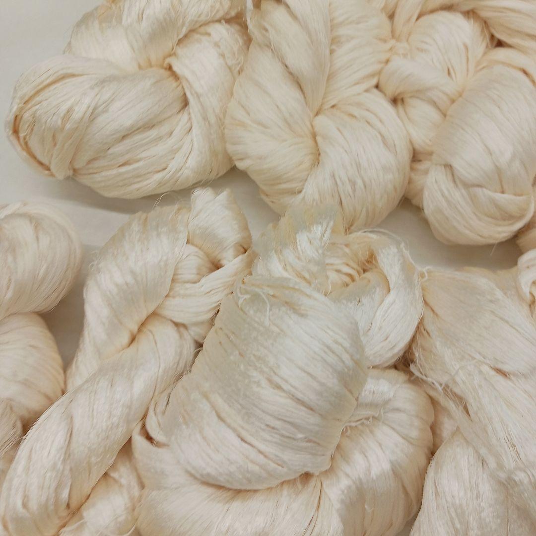 たぬき極細糸、黄色絹糸セット