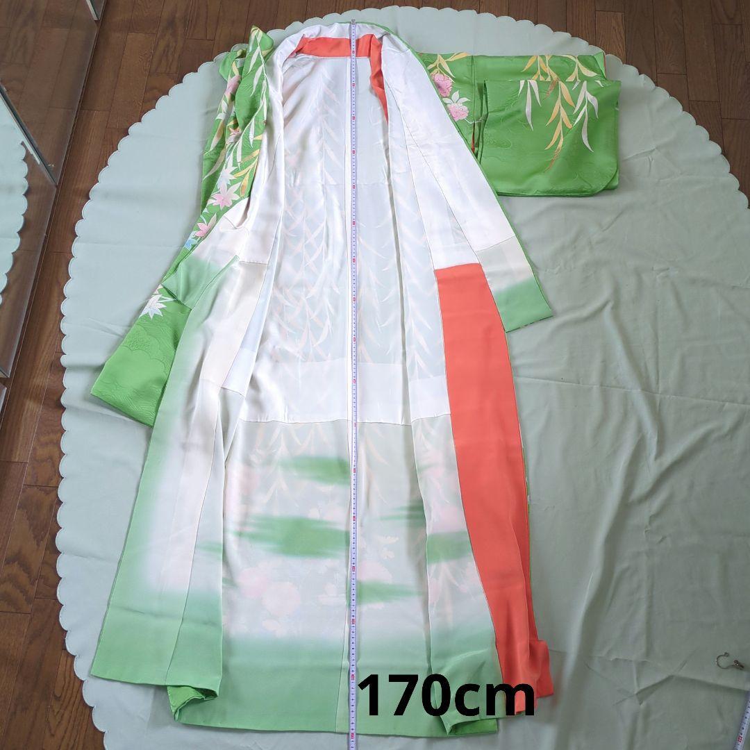 振袖 着物　緑　緑色 グリーン　花柄 結婚式