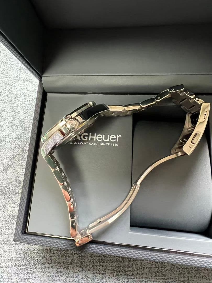 TAG HEUER WAY211A アレーサー キャリバー5 デイト