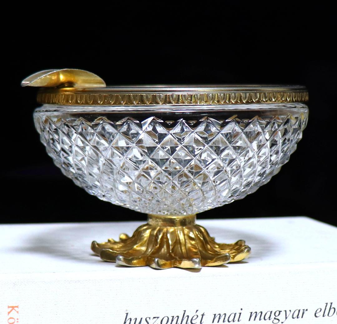 オールド・バカラ 極稀少 金装飾台座付き大型灰皿 ディアマン・ビゾー 小物入れ