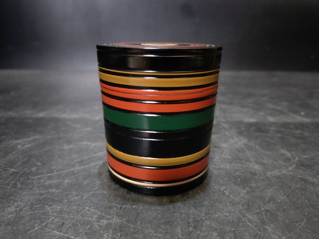 川端近左造　唐物写独楽塗煙草入　共箱　検　表千家