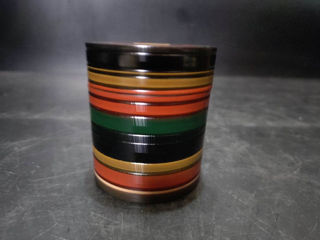 川端近左造　唐物写独楽塗煙草入　共箱　検　表千家