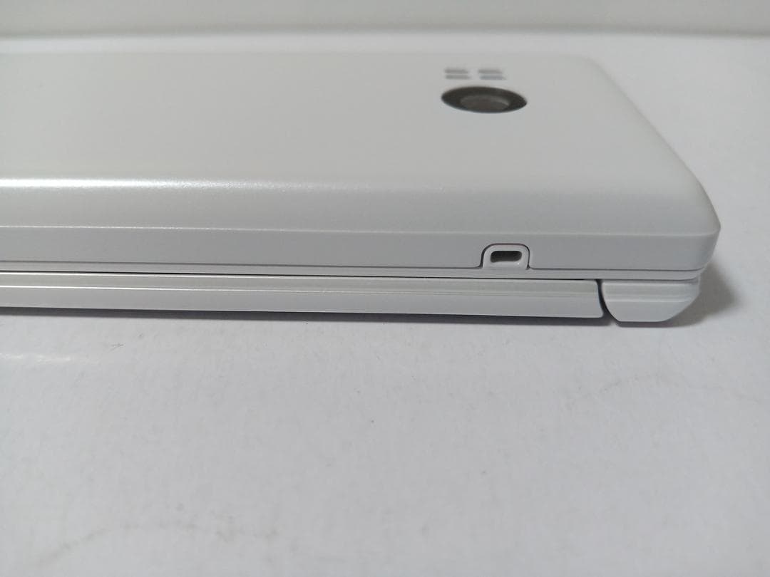 ☆ Y!mobile AQUOS ケータイ4 A206SH ホワイト