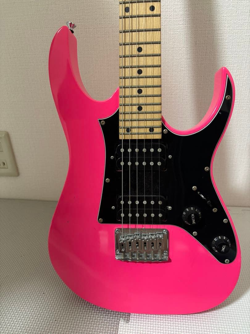 Ibanez Mikro ピンクエレキギター