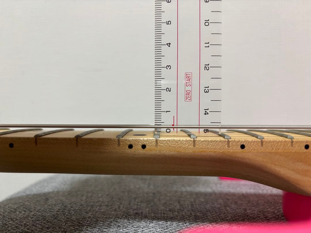 Ibanez Mikro ピンクエレキギター