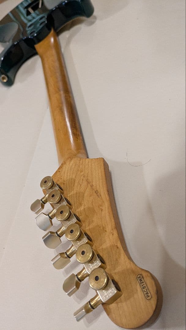 ギター Yamaha Pacifica 812WX