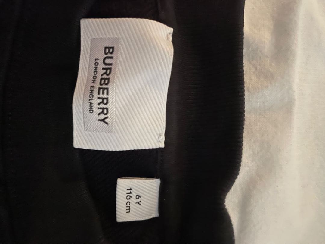 バーバリー トレーナー 116 6Y