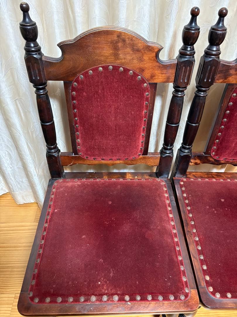 ヴィンテージ 鋲打ち　椅子　ベルベット張り　レトロ　チェア 2脚
