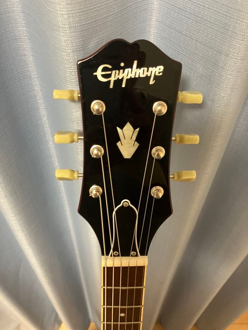 Epiphone ES335 2022年製　 レッド　美品　セミアコ