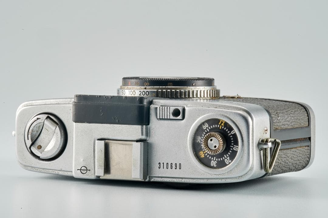 フィルムカメラ Olympus PEN / F-zuiko F3.5 28mm #04