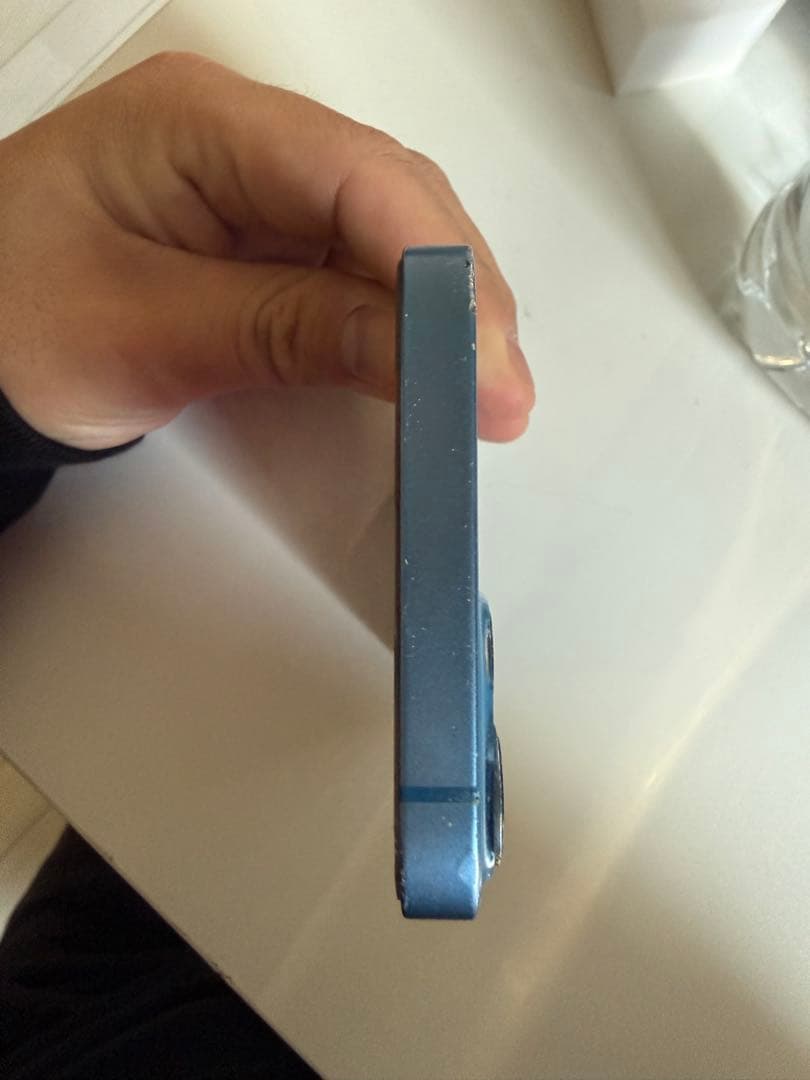 Apple iPhone 13 青色 本体