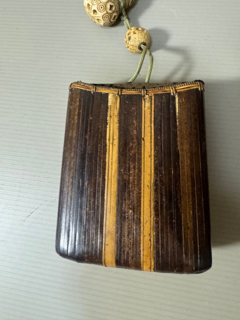 2120  骨董　竹製瓢箪根付煙草入れ　提物　提げ物　竹細工　時代物