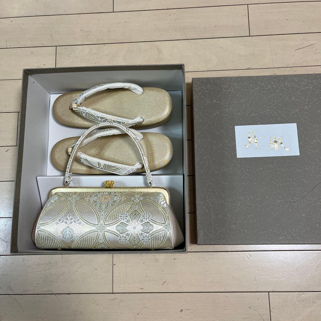 ゴールド刺繍和装用バッグと草履セット